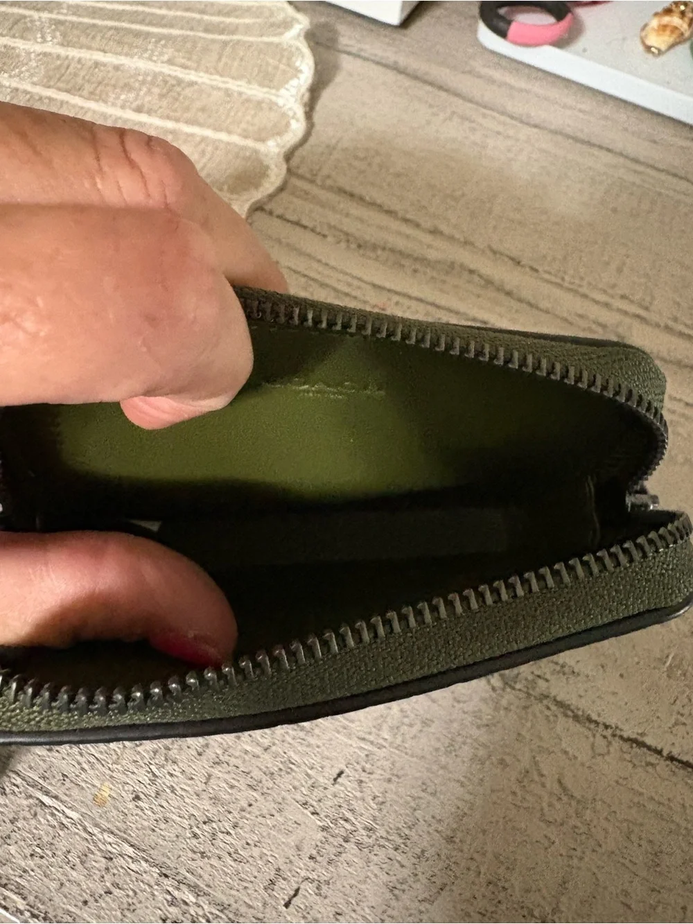 Coach olive green snake print zip card case